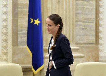 oana-toiu,-vizita-la-oxford:-educatia-si-limba-materna-sunt-puntile-care-ne-tin-conectati