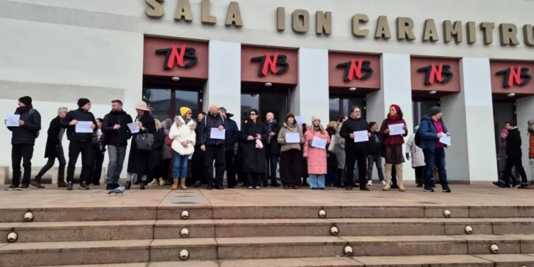 ministrul-culturii-face-un-pas-in-spate-dupa-protestele-actorilor:-a-dispus-incetarea-masurilor-de-control-a-timpului-de-munca-in-institutiile-de-spectacol