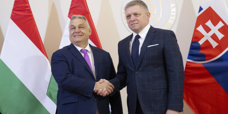 ungaria-si-slovacia-au-incetat-sa-livreze-combustibil-diesel-ucrainei-din-cauza-intreruperii-furnizarii-de-petrol-prin-conducta-drujba