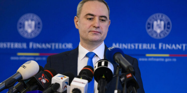 ministrul-finantelor,-dupa-decizia-ccr-privind-pensiile-magistratilor:-este-piesa-lipsa-dintr-un-puzzle-al-normalitatii