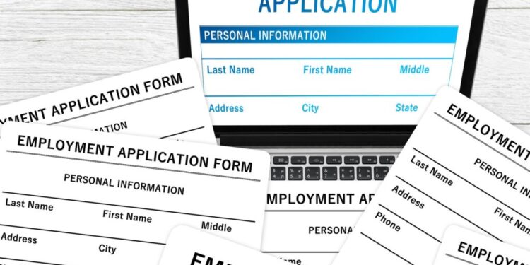 de-ce-publica-unele-companii-anunturi-false-de-angajare.-fenomenul-joburilor-fantoma-ia-amploare