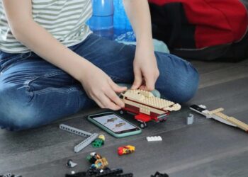 deputat-psd:-consultari-pentru-un-nou-cadru-legislativ-privind-protectia-minorilor-in-online