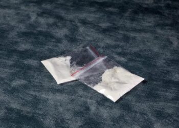 cum-ajung-drogurile-in-romania-fenomenul-traficului-de-stupefiante-a-explodat-in-ultimii-ani-–-raport-diicot-–-hotnews.ro
