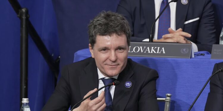 video-nicusor-dan,-discurs-la-consiliul-pentru-pace-cred-ca-toti-vrem-pace,-stabilitate-si-prosperitate-/-presedintele-a-explicat-cum-poate-romania-sa-ajute-gaza-–-hotnews.ro
