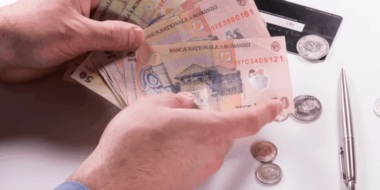 este-o-ancheta-confidentiala-o-noua-metoda-de-frauda-prin-care-victimele-sunt-convinse-sa-isi-depuna-banii-la-atm-uri-pentru-criptomonede-–-hotnews.ro