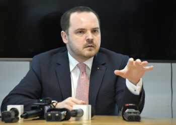 ministrul-sanatatii-anunta-controale-dupa-cazul-medicului-care-opera-la-privat-in-timpul-programului-de-lucru-de-la-stat