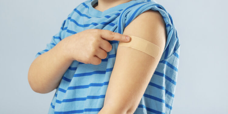 cifre-alarmante-privind-vaccinarea-copiilor,-avertizeaza-ministrul-sanatatii:-cine-raspunde,-de-fapt,-pentru-copiii-morti-de-rujeola-nevaccinati?-–-hotnews.ro