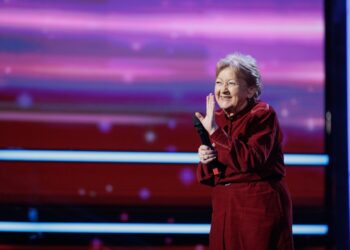 povestea-doinei-andronachi,-pensionara-de-83-de-ani-care-a-primit-golden-buzz-la-romanii-au-talent.-cine-este-juratul-impresionat-de-prestatia-sa