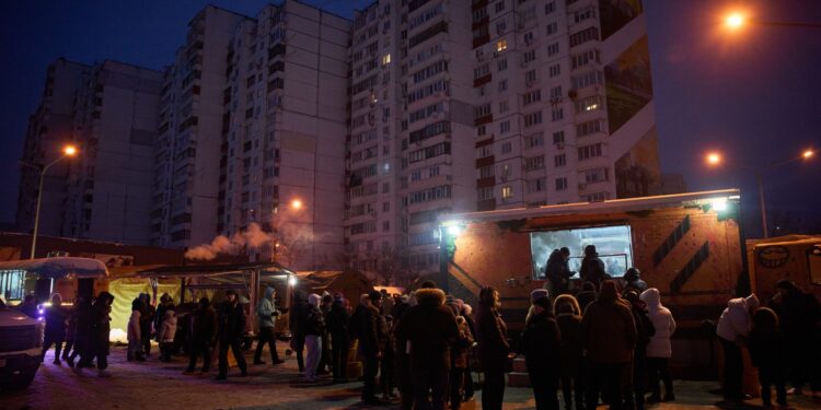 dupa-ce-ungaria-si-slovacia-au-amenintat-ca-sting-lumina,-ucraina-a-ripostat-ultimatumurile-ar-trebui-trimise-kremlinului-–-hotnews.ro