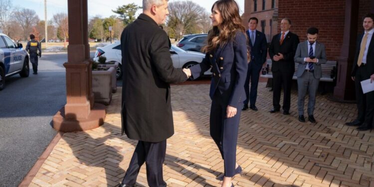 discutii-despre-visa-waiver-la-washington-intre-catalin-predoiu-si-secretarul-pentru-securitate-interna-al-sua