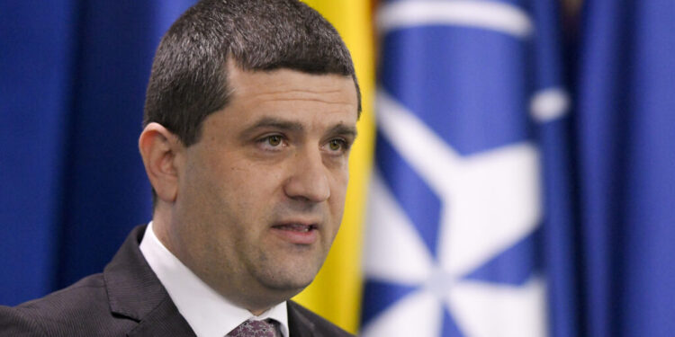 radu-miruta,-despre-o-potentiala-reducere-a-pensiilor-militare:-nu-putem-vorbi-nici-de-economie,-nici-de-sanatate,-nici-de-educatie,-daca-nu-avem-securitate