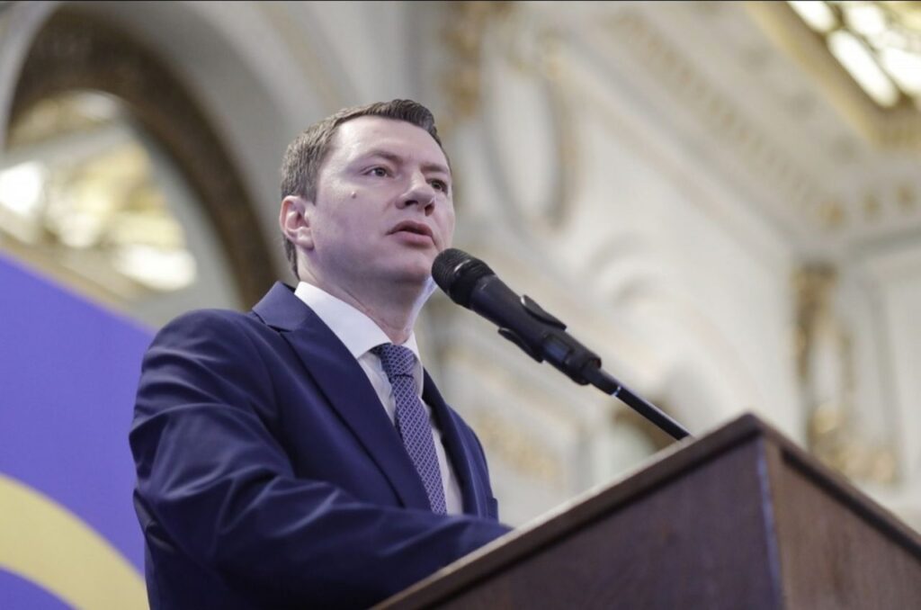 viceguvernatorul-bnr-sare-sa-apere-masurile-de-austeritate-ale-lui-bolojan:-masurile-de-ajustare-bugetara-au-devenit-imperative