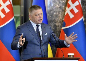 slovacia-opreste-livrarile-de-urgenta-de-energie-electrica-catre-ucraina