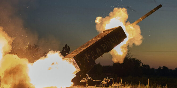 patru-ani-de-razboi-in-ucraina:-intre-ambitiile-kremlinului-si-rezistenta-unei-natiuni