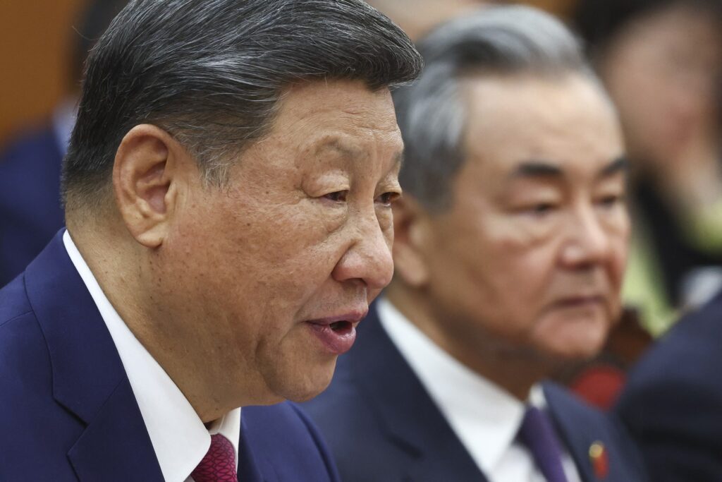 china-anunta-restrictii-la-export-care-sa-opreasca-remilitarizarea-japoniei-–-hotnews.ro