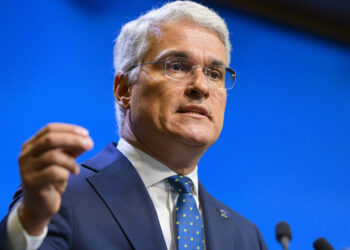 ministrul-proiectelor-europene,-dragos-pislaru,-avertizeaza-asupra-fondurilor-europene-aferente-reformei-pensiilor.-daca-intarziem-promulgarea,-nu-mai-exista