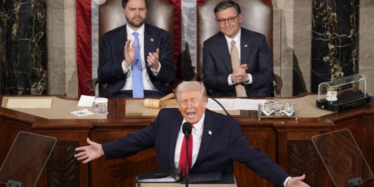 live-aceasta-este-epoca-de-aur-a-americii-anuntul-lui-donald-trump,-intr-un-discurs-cu-miza-uriasa-tinut-in-congresul-sua-–-hotnews.ro