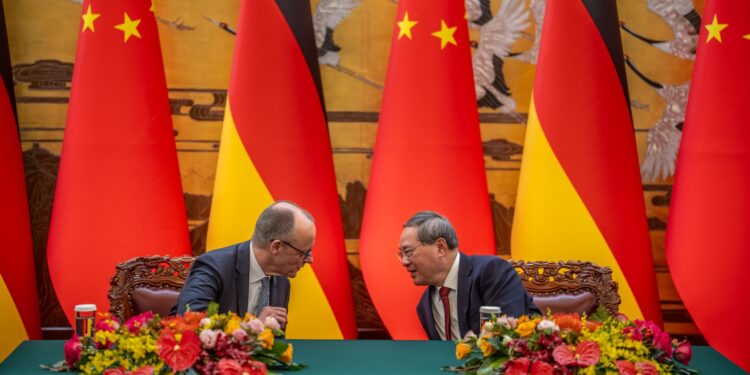 cea-mai-mare-economie-a-europei-incearca-sa-repare-dezechilibrul-cu-a-doua-superputere-a-lumii-vizita-cu-miza-mare-la-beijing-–-hotnews.ro