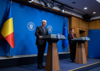 un-primar-anunta-ca-a-descoperit-cum-pot-fi-fentate-masurile-impuse-de-guvernul-bolojan-pentru-a-evita-concedieri-/-cate-posturi-trebuie-sa-dispara-–-hotnews.ro