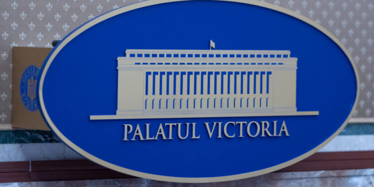 sindicalistii-din-guvern-cer-anchetarea-penala-a-premierului-ilie-bolojan-si-a-ministrului-dezvoltarii-dupa-oug-privind-reforma-administrativa