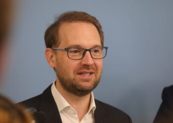 fritz,-despre-atacurile-lui-grindeanu:-mi-se-pare-o-manevra-care-ar-putea-sa-creeze-o-criza-politica