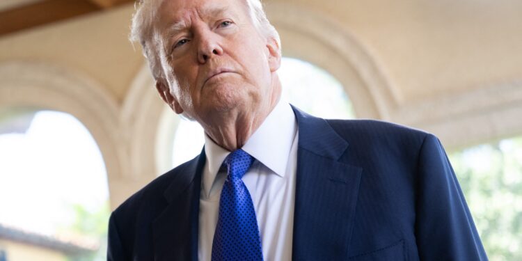 dupa-atacul-sua-din-iran,-unul-dintre-cei-mai-mari-critici-ai-lui-trump,-care-l-facuse-idiot-util,-recunoaste-acum-ca-a-luat-cea-mai-importanta-decizie-cum-ajuta-americanii-israelul-in-apararea-tel-avivului-–-hotnews.ro