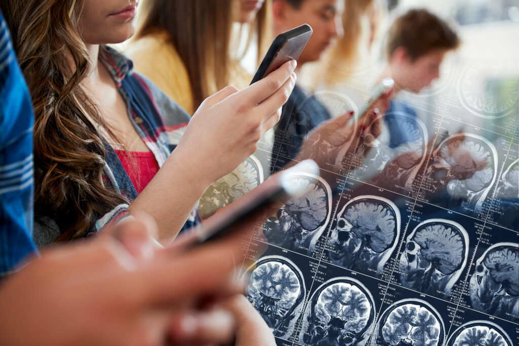 interviu-toti-suntem-produsul-propriei-noastre-gandiri-daca-nu-gandim-un-cunoscut-medic-neurolog-explica-care-e-varsta-sub-care-copiii-nu-ar-trebui-sa-aiba-telefon-mobil-–-efectele-asupra-creierului-–-hotnews.ro