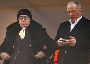 gigi-becali-il-mazileste-pe-mihai-stoica-si-vrea-sa-l-numeasca-pe-mirel-radoi:-manager-general!