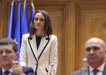 sefa-mae:-toti-cetatenii-romaniei-aflati-in-orientul-mijlociu-sunt-in-siguranta-/-sedinta-la-guvern-luni-dimineata-pentru-planurile-de-repatriere-–-hotnews.ro