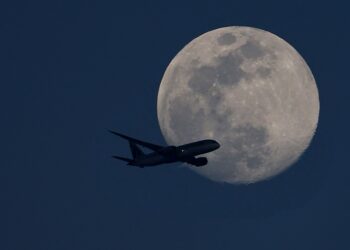 apel-de-ultim-moment-pentru-americanii-din-orientul-mijlociu:-li-se-cere-sa-paraseasca-imediat-14-tari-–-hotnews.ro