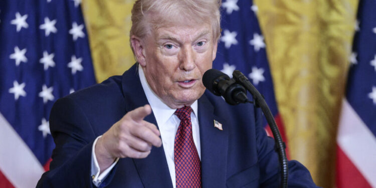 trump-anunta-ca-rupe-relatiile-comerciale-cu-spania-dupa-ce-premierul-spaniol-a-refuzat-accesul-sua-in-bazele-militare