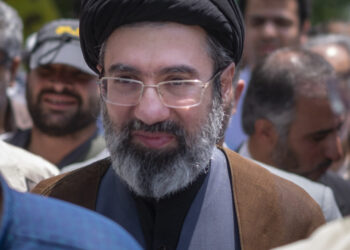 opozitia-de-la-teheran-sustine-ca-adunarea-expertilor-l-a-ales-pe-fiul-lui-ali-khamenei,-mojtaba,-lider-suprem-al-iranului
