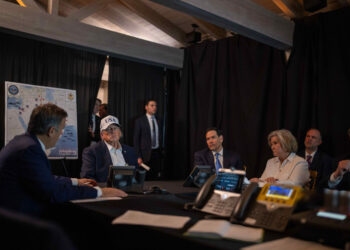 patru-motive-diferite-in-72-de-ore-/-explicatii-contradictorii-ale-lui-trump-despre-scopul-razboiului-din-iran-–-hotnews.ro