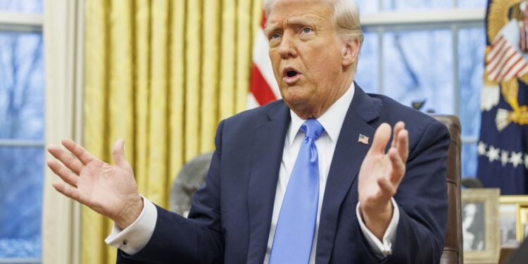 trump:-pe-o-scara-de-la-1-la-10,-dau-nota-15-unei-miscari-la-care-se-uita-o-lume-intreaga-–-video-–-hotnews.ro