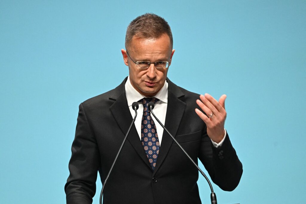 peter-szijjarto,-replica-pentru-zelenski-dupa-ce-l-a-amenintat-cu-moartea-pe-viktor-orban-–-hotnews.ro