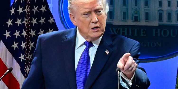 trump-nu-insista-pentru-un-iran-democratic-si-nu-il-deranjeaza-liderii-religiosi-conditiile-puse-de-presedintele-sua-–-hotnews.ro