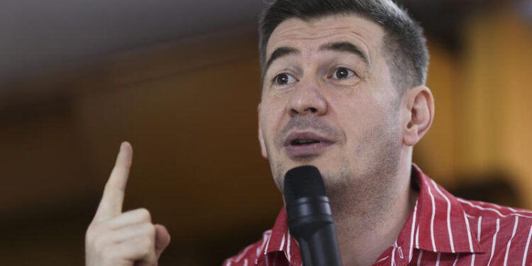 dragos-patraru,-in-negocieri-ca-sa-revina-in-televiziune-cu-starea-natiei-–-hotnews.ro