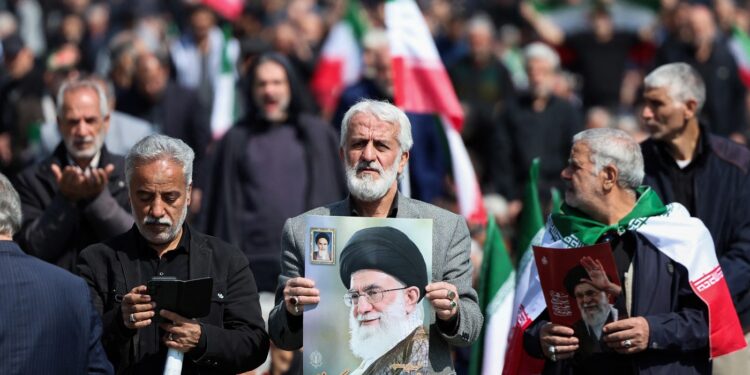 numele-va-ramane-khamenei:-indiciu-despre-succesorul-liderului-suprem-al-iranului,-dupa-ce-adunarea-expertilor-a-votat-–-hotnews.ro