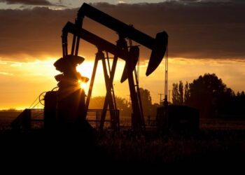 vechiul-joc-in-care-se-gaseste-lumea-cum-a-redevenit-petrolul-o-arma-geopolitica-–-hotnews.ro