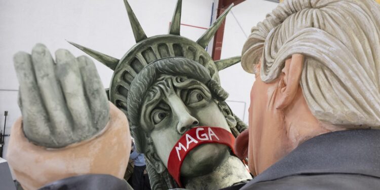 video-interviu-pericolul-maga-pentru-romania-vom-fi-mai-divizati,-mai-slabi,-mai-singuri”-–-hotnews.ro