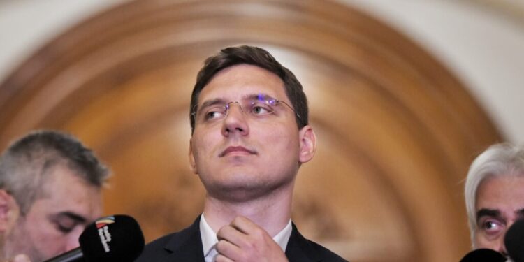 victor-negrescu-despre-decizia-csat-si-dislocarea-de-echipamente-defensive-in-romania:-anticipam-solicitarea-venita-dinspre-statele-unite.-mi-se-pare-absolut-normal”-/-sprijinul-pentru-fermieri-si-viitorul-buget-european,-printre-prioritati