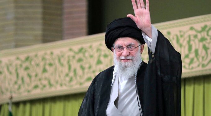 ambasada-iranului-la-bucuresti-pretinde-ca-oficiali-ai-guvernului-romaniei-au-semnat-cartea-de-condoleante-in-memoria-ayatollahului-khamenei