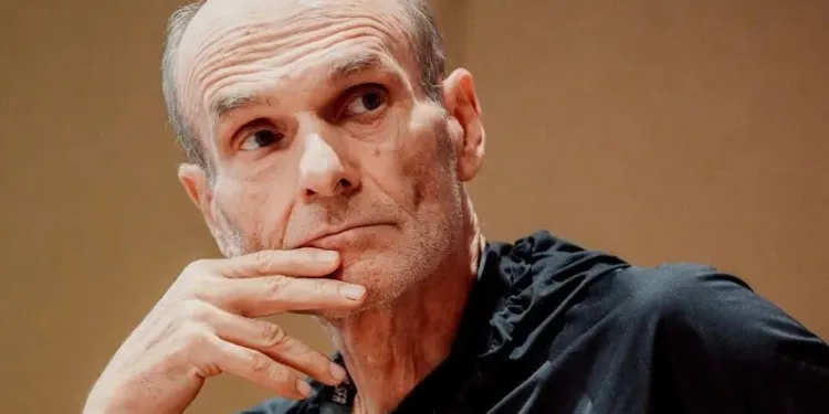 ctp-il-critica-pe-simion-dupa-scandalul-din-parlament:-cel-mai-de-sus-stapan-al-lui-este-putin-–-hotnews.ro