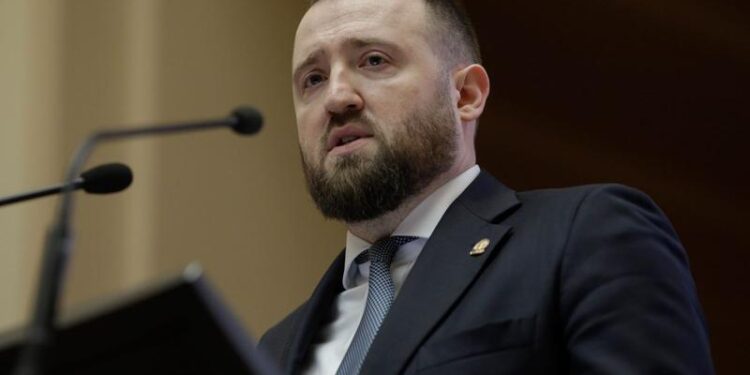 pana-acum-nu-am-apucat-sa-raspund-public-cum-explica-seful-dna,-marius-voineag,-ca-vrea-o-functie-de-adjunct-–-hotnews.ro