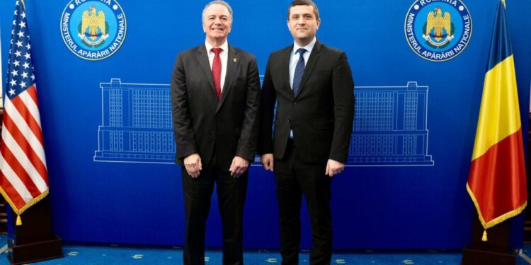 mesajul-ministrului-apararii-dupa-intalnirea-cu-noul-ambasador-al-sua-la-bucuresti:-romania-este-un-partener-de-incredere