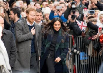 o-conspiratie-aberanta-noua-carte-despre-printul-harry,-in-care-regina-camilla-ar-fi-spus-ca-meghan-l-a-spalat-pe-creier,-contestata-dur-–-hotnews.ro