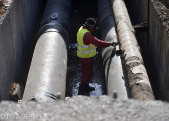 asfalt-surpat-pe-soseaua-mihai-bravu-termoenergetica:-10-placi-de-beton-au-fost-afectate,-galeria-de-termoficare-este-sever-degradata-/-traficul-ramane-restrictionat-–-hotnews.ro