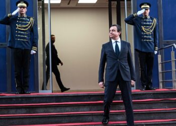 criza-evitata-in-balcanii-de-vest-legea-care-a-inveninat-si-mai-mult-relatiile-dintre-serbia-si-kosovo-–-hotnews.ro