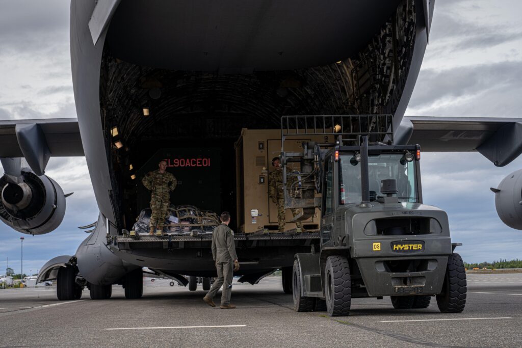 elvetia-a-refuzat-cererea-de-survol-a-doua-avioane-militare-americane-–-hotnews.ro