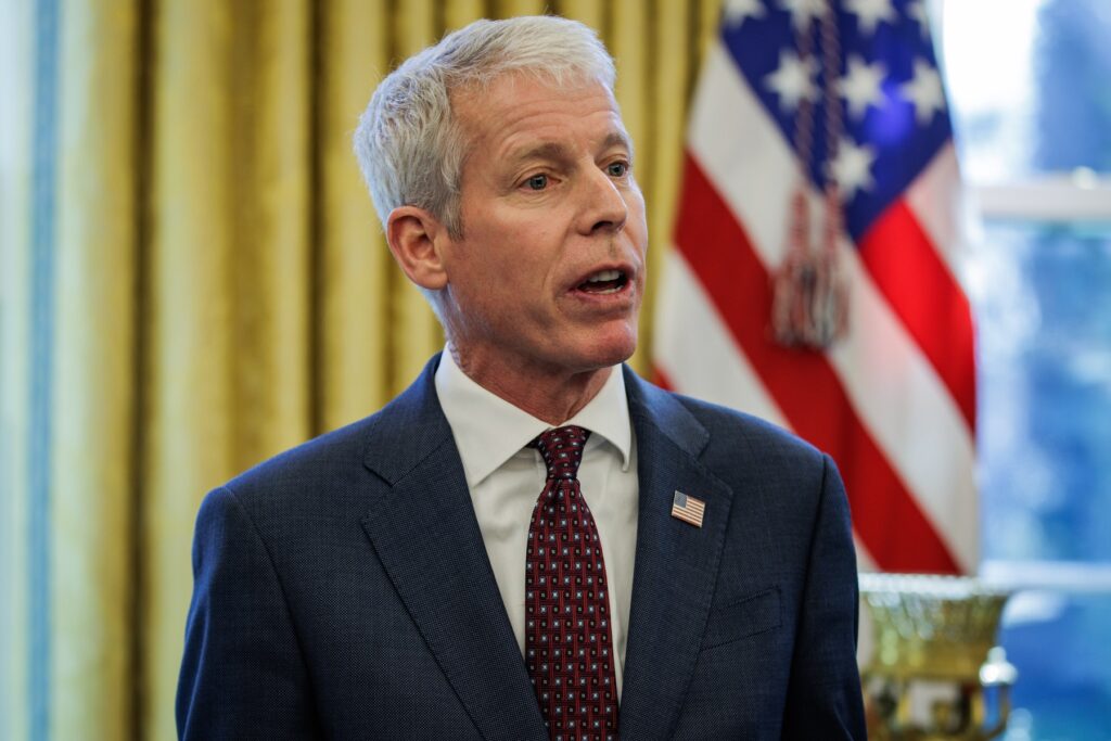 blocada-din-stramtoarea-ormuz,-un-inconvenient-temporar,-spune-secretarul-american-al-energiei-mai-bine-acum-–-hotnews.ro